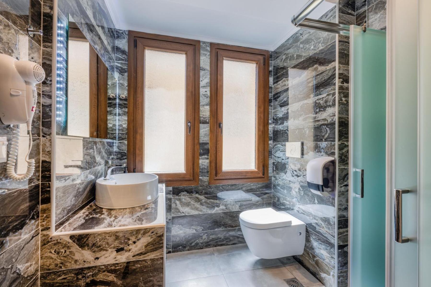 Penelope Luxury Suites 弗尔卡 外观 照片